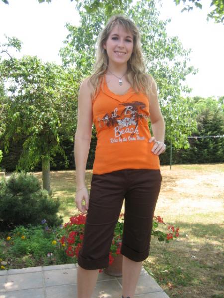 Mon petit haut orange de babou!!!!!